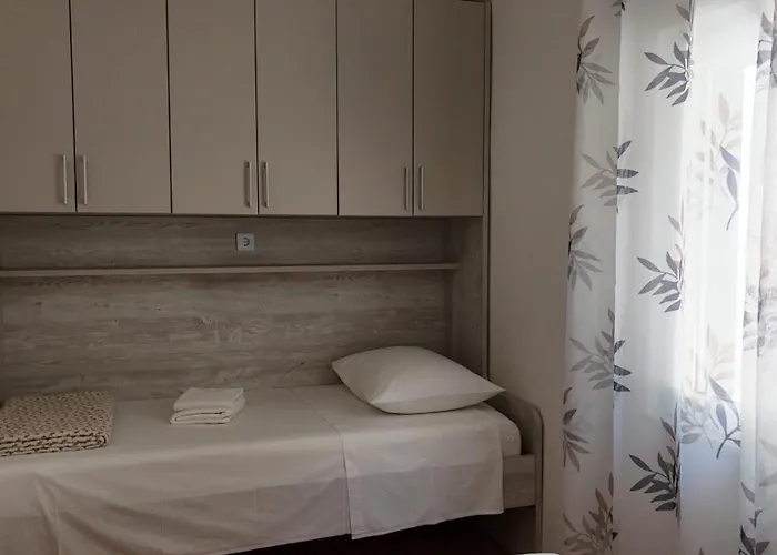 Kuca Jakov Nyaraló Nerežišća