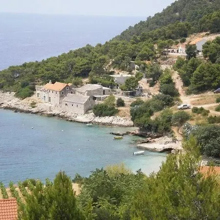 Kuca Jakov Holiday home Nerezisca