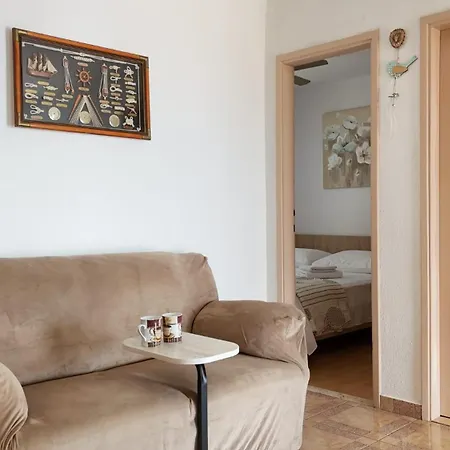 Kuca Jakov Holiday home